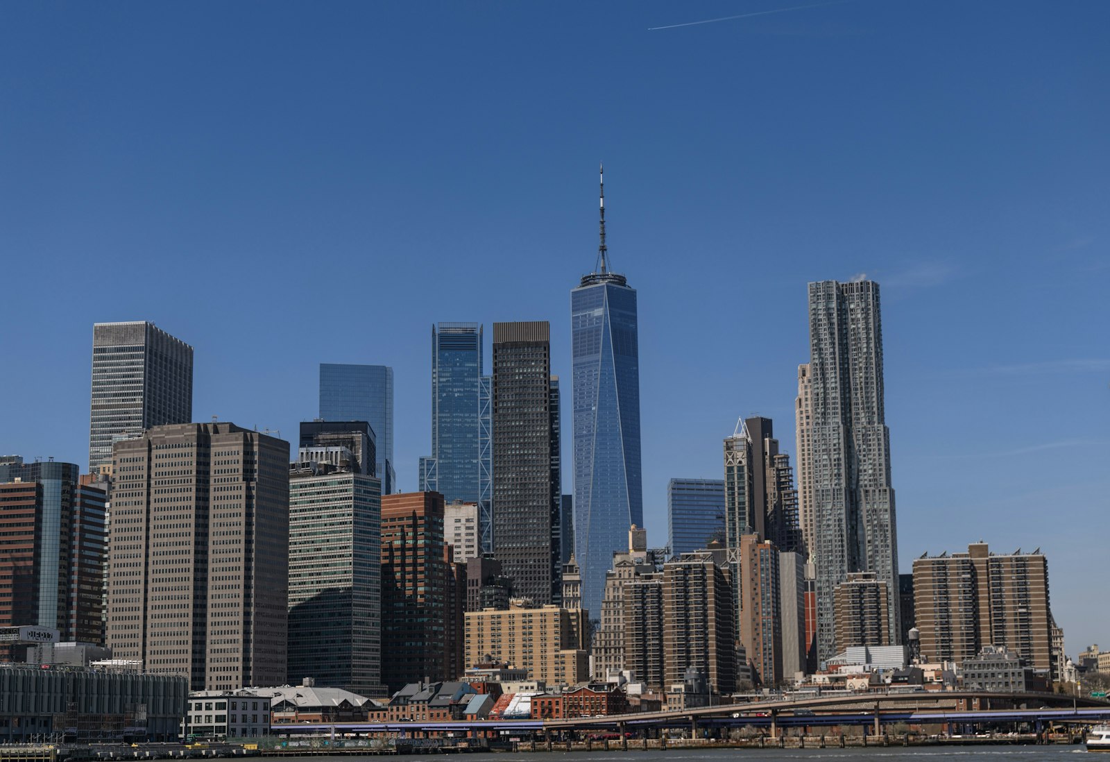 Real photograph of the Lower Manhattan skyline, New York City